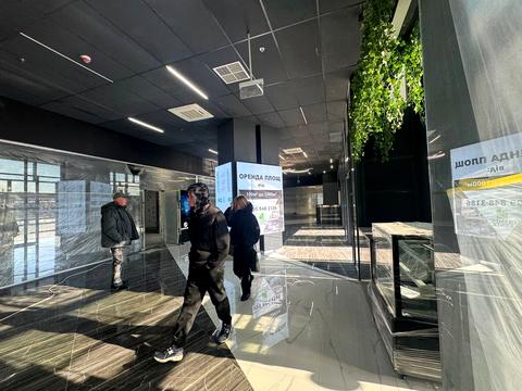 комерційна за адресою Миколи Бажана просп., 17-А