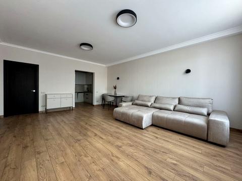 квартира за адресою Дмитра Луценка вул. (Крейсера "Аврора"), 6