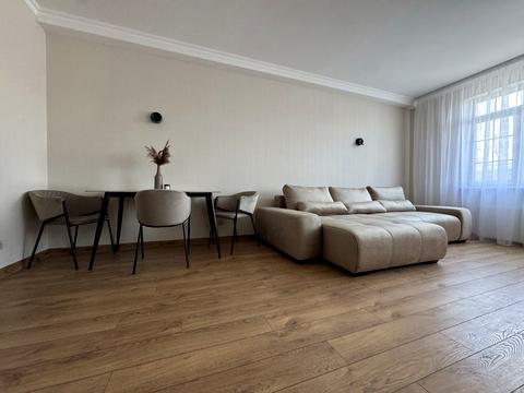 квартира за адресою Дмитра Луценка вул. (Крейсера "Аврора"), 6