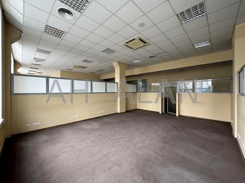 комерційна за адресою Дениса Монастирського вул. (Василя Сурікова), 3А