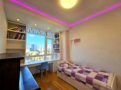 квартира за адресою Джона Маккейна вул. (Івана Кудрі), 7