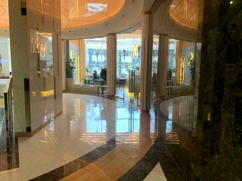 комерційна за адресою Глибочицька вул., 73