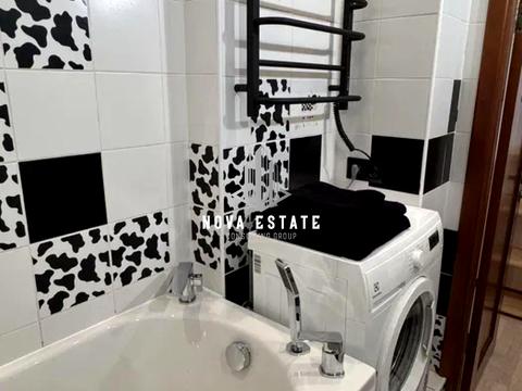 квартира за адресою Дмитрівська вул., 69