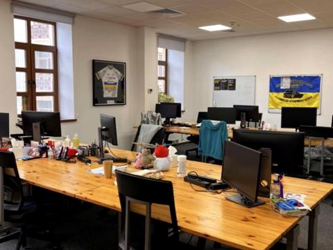 комерційна за адресою Верхній Вал вул., 10