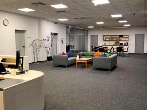 комерційна за адресою Верхній Вал вул., 10