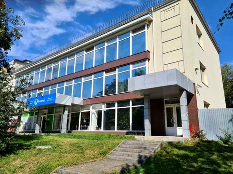 комерційна за адресою Миколи Василенка вул., 21