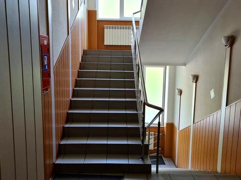 комерційна за адресою Миколи Василенка вул., 21