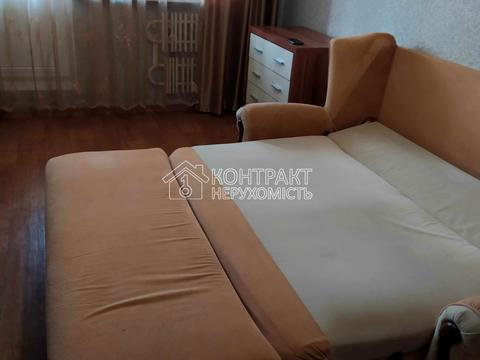 квартира за адресою Яни Червоної вул., 3