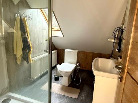 будинок за адресою Юхима Геллера вул. (Жовтневої Революції)