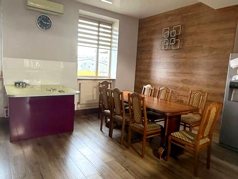 будинок за адресою Юхима Геллера вул. (Жовтневої Революції)