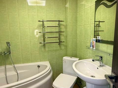 будинок за адресою Юхима Геллера вул. (Жовтневої Революції)