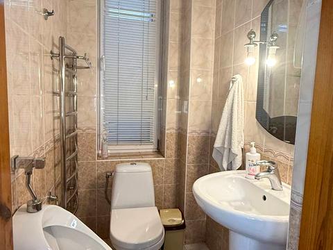 будинок за адресою Юхима Геллера вул. (Жовтневої Революції)