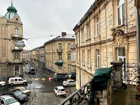 квартира по адресу Поповича ул., 5а