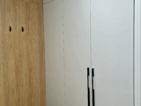 квартира за адресою Євгена Коновальця вул. (Щорса), 44-А