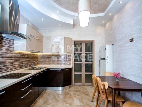 квартира за адресою Євгена Коновальця вул. (Щорса), 32-В