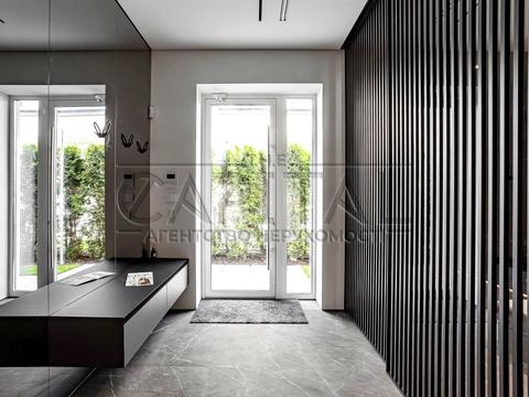 будинок за адресою Коник