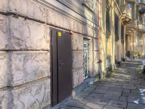 коммерческая по адресу Новаковского ул., 50