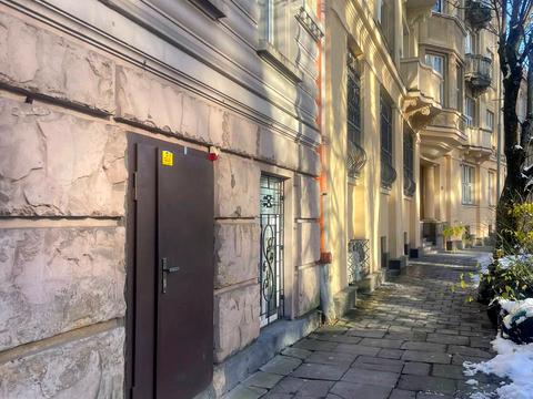 коммерческая по адресу Новаковского ул., 50