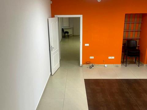 коммерческая по адресу Новаковского ул., 50