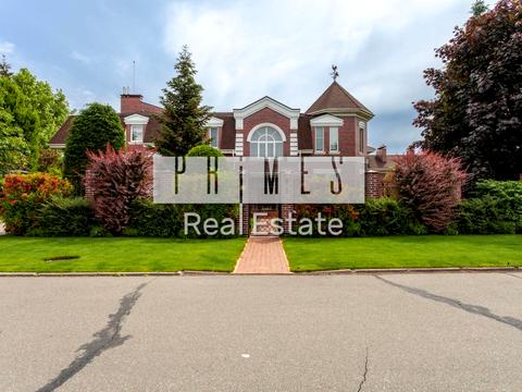 будинок за адресою Берегова вул.