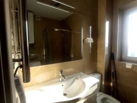 квартира за адресою Вацлава Гавела бульв. (Івана Лепсе), 6/7а