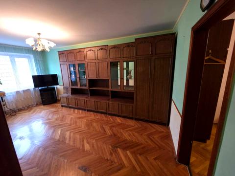 квартира за адресою Романа Шухевича просп. (Генерала Ватутіна), 30-А