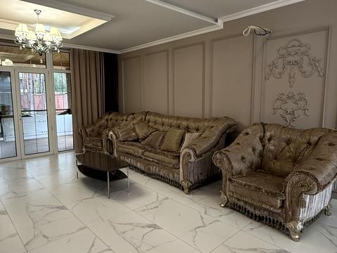 дом по адресу Новобучанське шосе