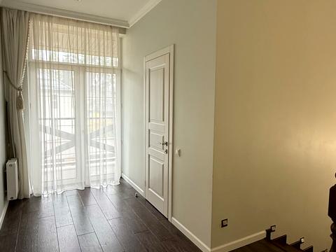 дом по адресу Новобучанське шосе