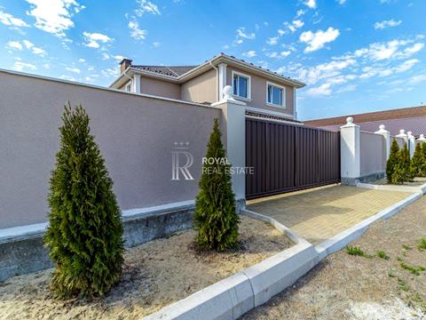 будинок за адресою Богдана Хмельницького вул., 38