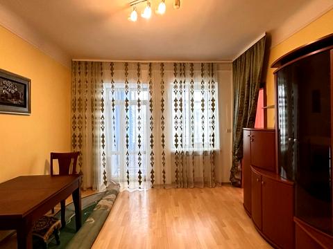 квартира за адресою Чорновола, 2