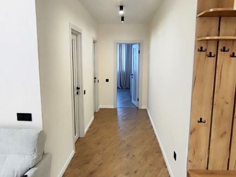 квартира за адресою Героїв Крут вул., 8