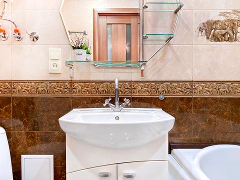 квартира за адресою Янтарна вул., 79а