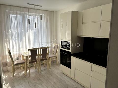 квартира за адресою Академіка Заболотного вул., 1-Б