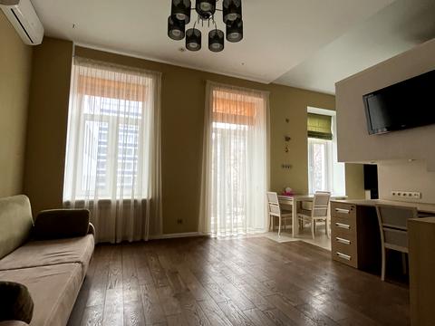 квартира за адресою Ділова вул. (Димитрова), 16