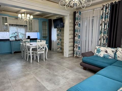 будинок за адресою Київська вул.