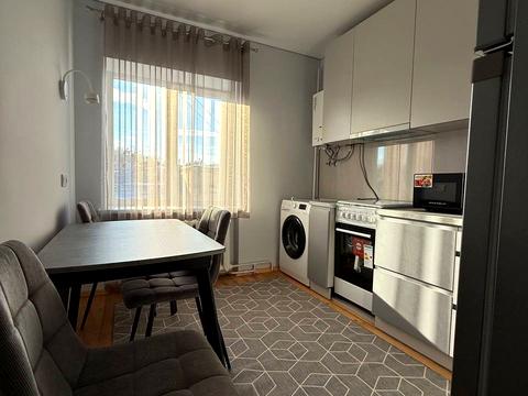 квартира по адресу Конотопская ул., 4