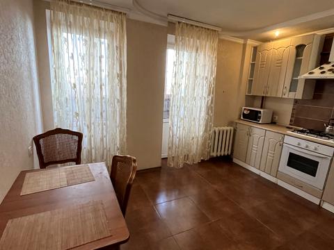 квартира по адресу Небесной Сотни ул. (Ленина), 61