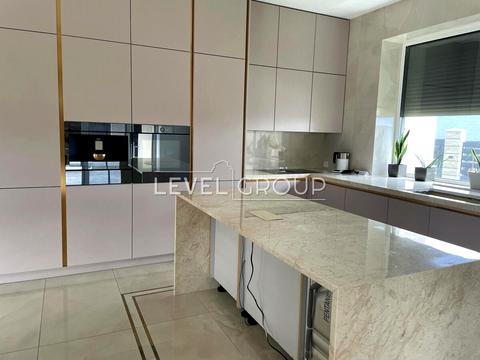 будинок за адресою Захрестова вул.