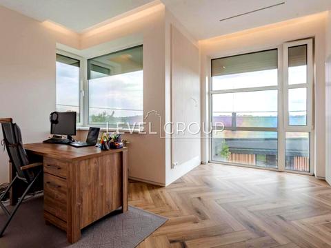 будинок за адресою Захрестова вул.