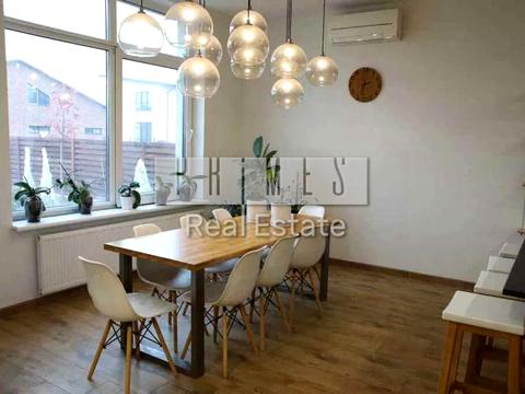 будинок за адресою 3-тя Будівельників вул.