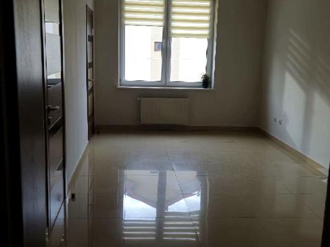 коммерческая по адресу Героїв Крут ул., 2А