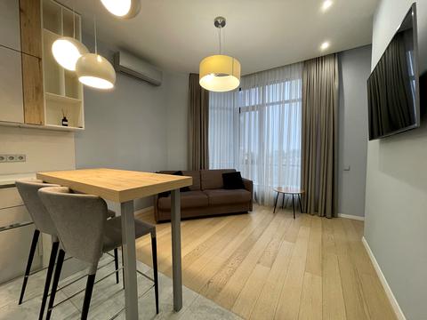 квартира за адресою Болсуновська вул. (Сергія Струтинського), 2