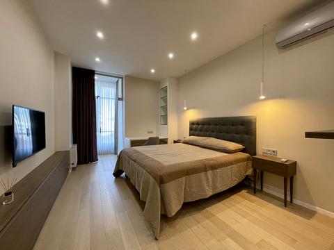 квартира за адресою Болсуновська вул. (Сергія Струтинського), 2