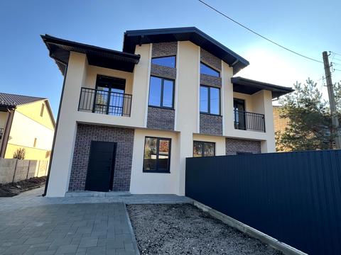 будинок за адресою Незалежності