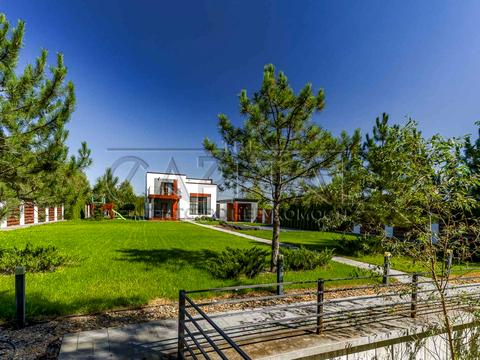 будинок за адресою Щаслива, 13