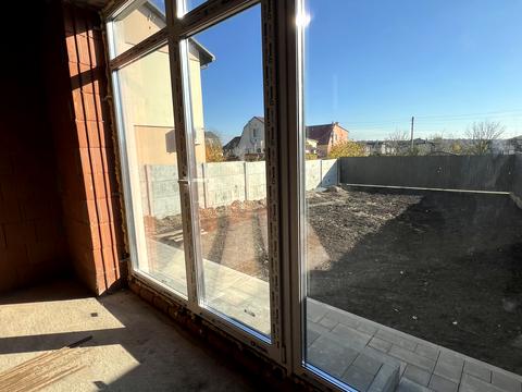 будинок за адресою Незалежності