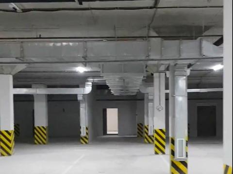 паркомісце за адресою Набережна Перемоги вул., 112-Д к3