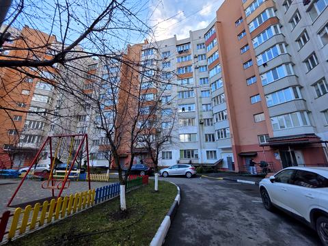 квартира по адресу Келецкая ул., 132а