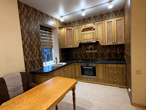 квартира за адресою Василя Вишиваного вул. (Свєтлова), 19