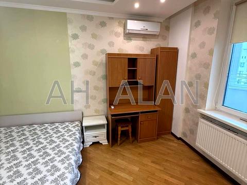 квартира за адресою Голосіївський просп. (40-річчя Жовтня), 30-В